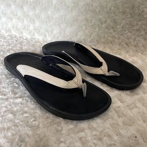 Olukai sandals